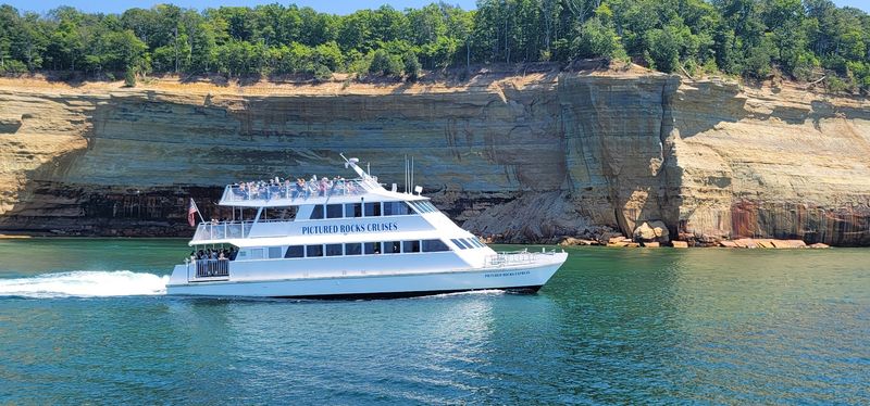 Pictured Rocks Cruises