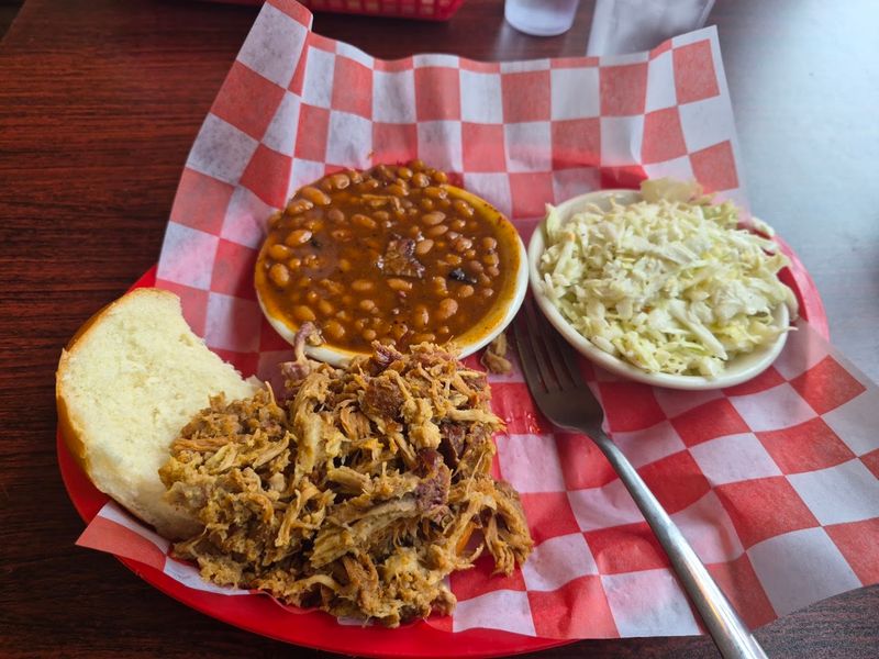 Big's BBQ, Cedar Rapids, Linn County