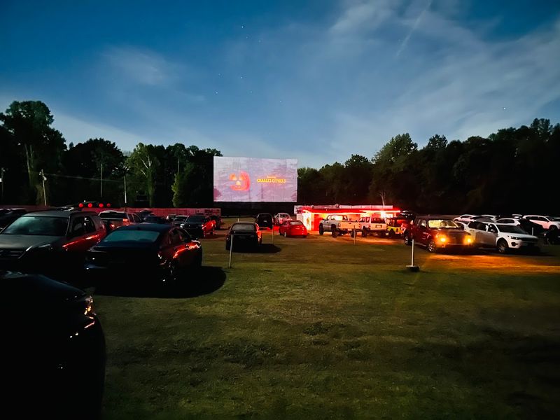 Belmont Drive-In (Belmont)
