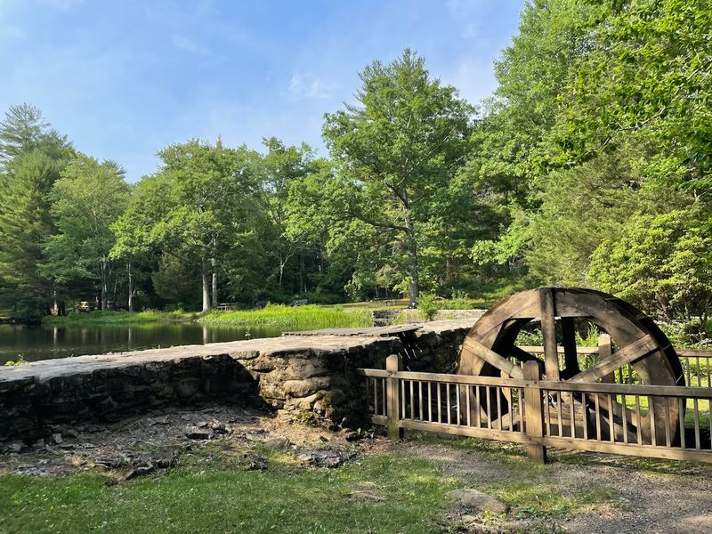 Chatfield Hollow State Park - Killingworth, Middlesex County