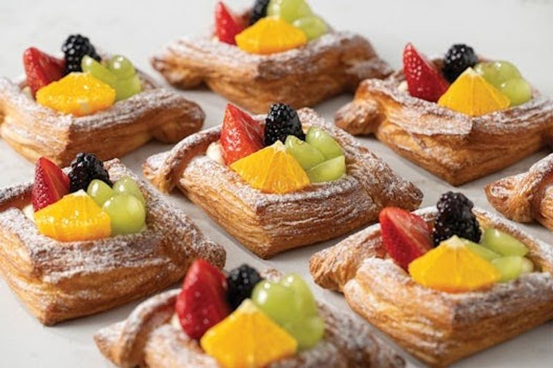 Paris Baguette, West Hartford, Hartford County