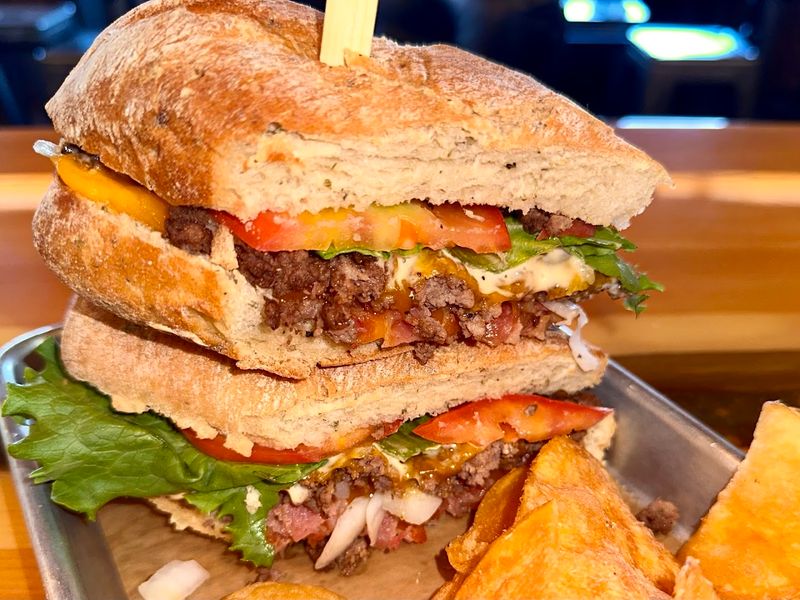 The Iron Pig Smokehouse - Gaylord