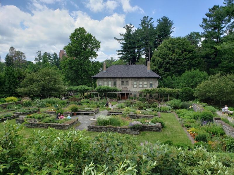 Cornell Botanic Gardens