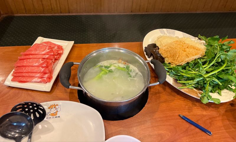 Hot Pot Buffet &mdash; Boston (Chinatown)