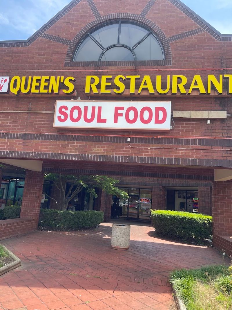 Queen's Soul Food (Charlotte)
