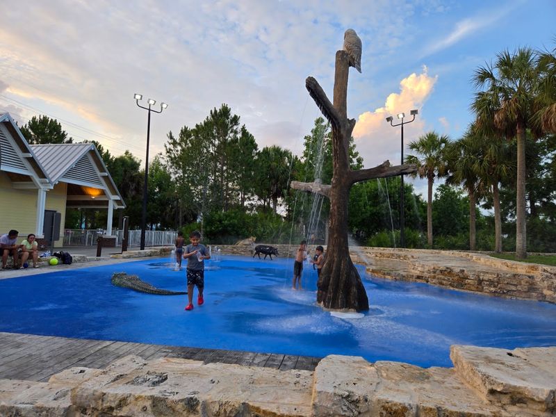 Kissimmee Lakefront Park Splash Pad &ndash; Kissimmee