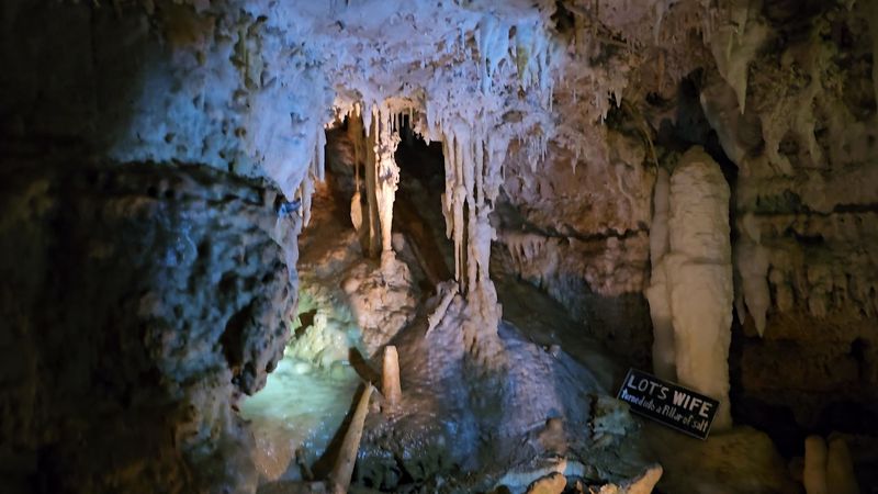 Crystal Lake Cave, Dubuque, Dubuque County