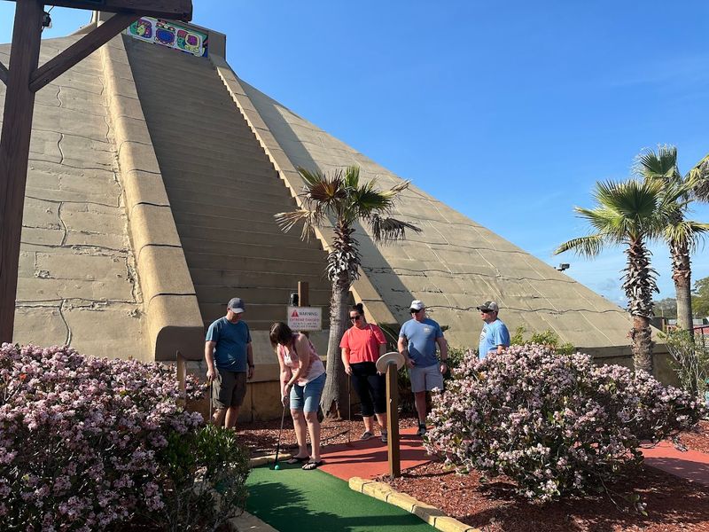 Cancun Lagoon Adventure Golf