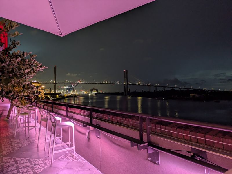 Myrtle & Rose Rooftop Garden &ndash; Savannah