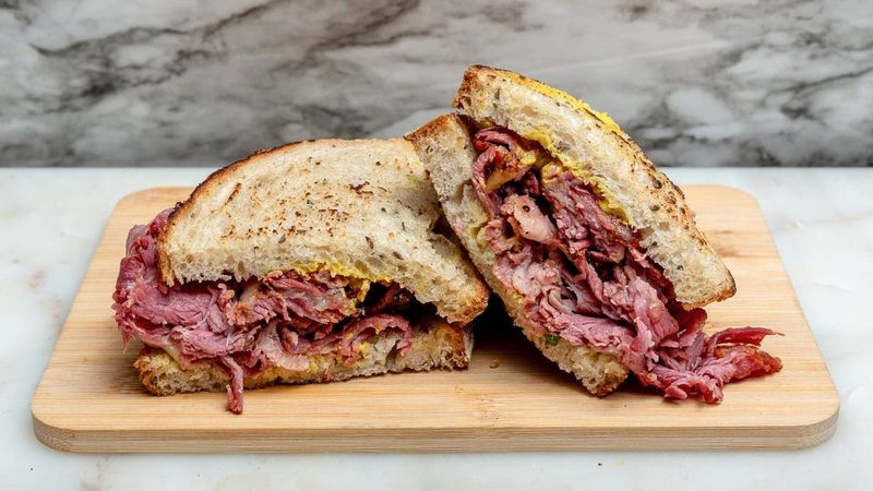 Mudgie's Deli & Wine, Detroit, Wayne County