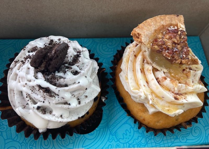Smallcakes Utopia - Charlotte, Mecklenburg County