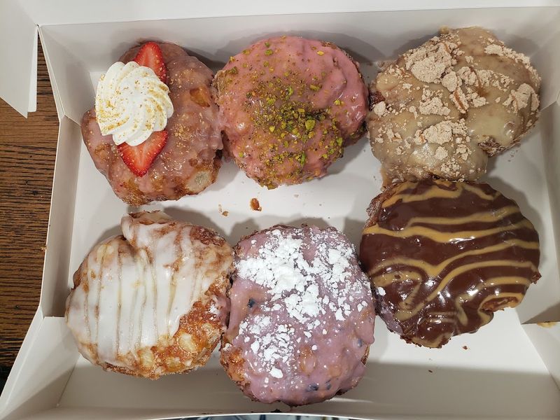 Parlor Doughnuts - Greenville