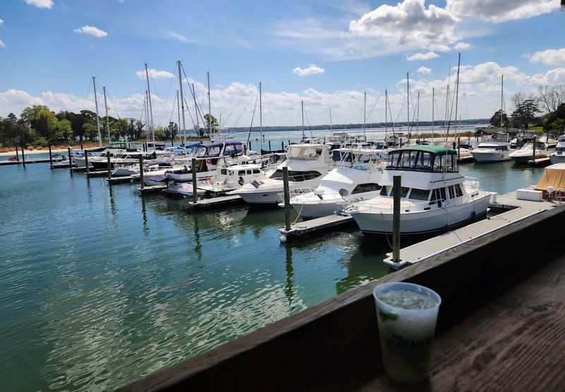 YROC Coastal Bar & Grill, Gloucester Point, Gloucester County
