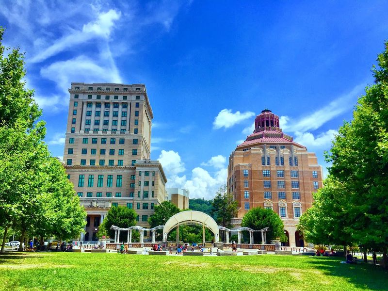 Downtown After 5 &mdash; Roger McGuire Green, Asheville