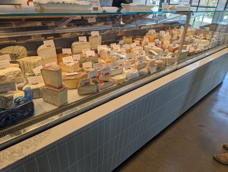 Capella Cheese