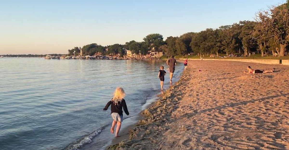 Swimming At One Of Iowa’s Clearest Natural Lakes Makes This State Park A Warm Weather Favorite