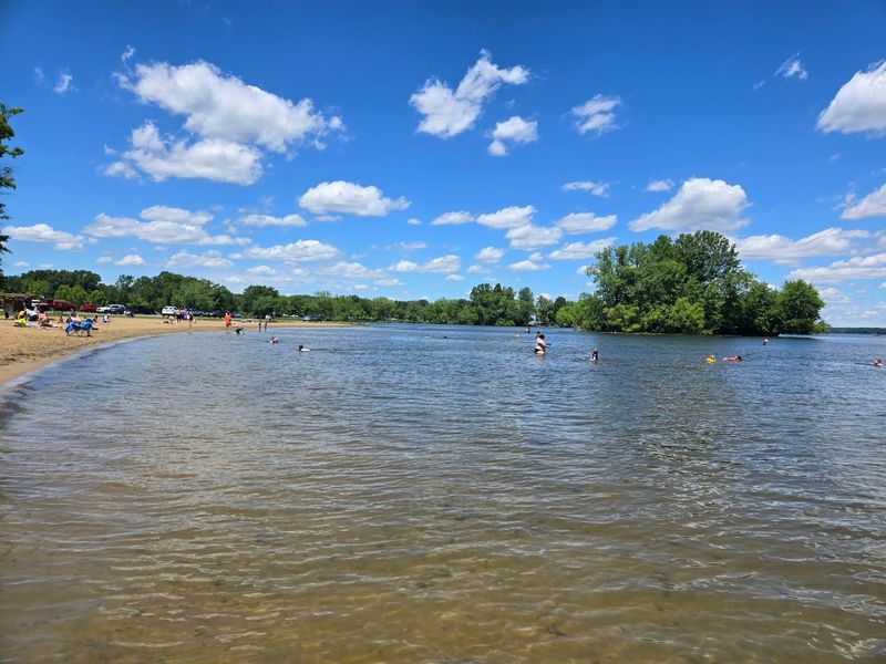 Mosquito Lake