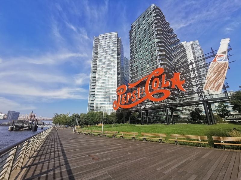 Gantry Plaza State Park (Long Island City)