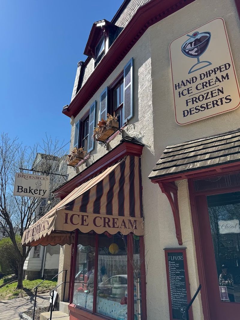 Bredenbeck's Bakery and Ice Cream Parlor - Philadelphia
