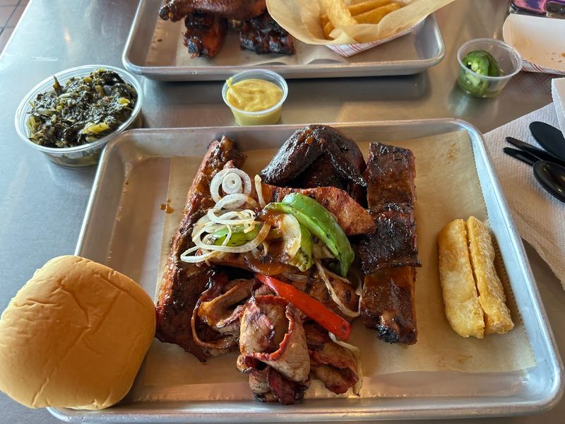 Rocklands Barbeque and Grilling Company — Alexandria
