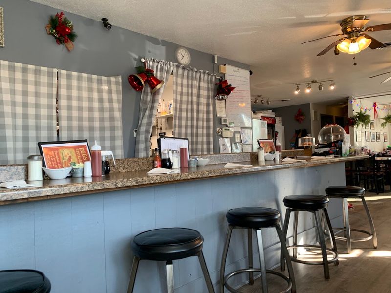 Eggs Up Restaurant