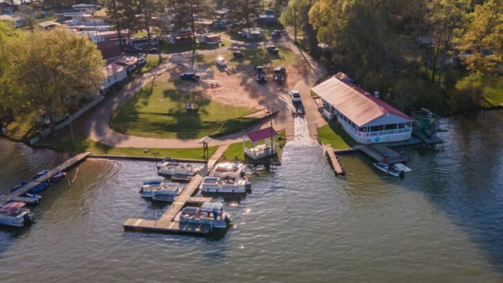 The 12 South Carolina Weekend Getaways We’d Choose Over A Resort Any Day