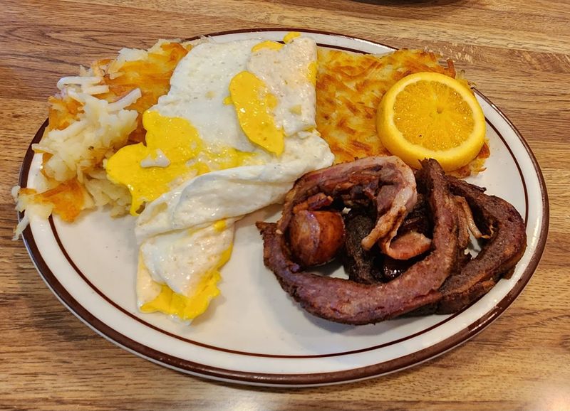 Totem Family Dining (Everett)