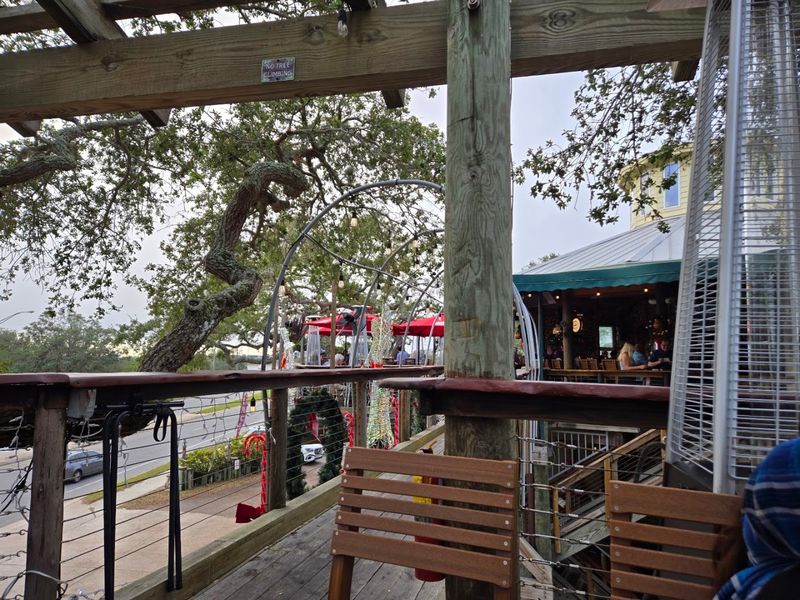 Norwood's Restaurant & Treehouse Bar — New Smyrna Beach