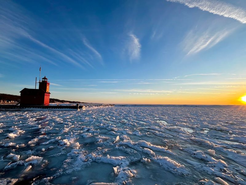 Visitor Guide: Everything You Need To Know Before Visiting Big Red Lighthouse