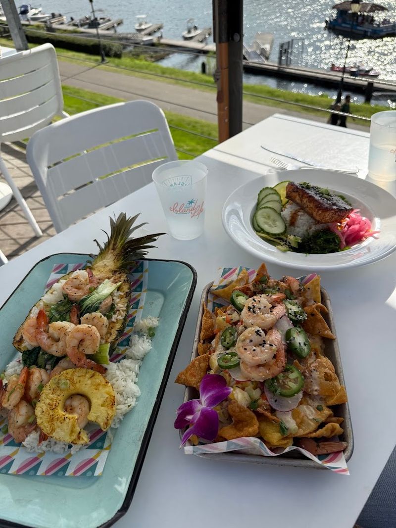 Island Shrimp Co. - Richmond (Rocketts Landing)