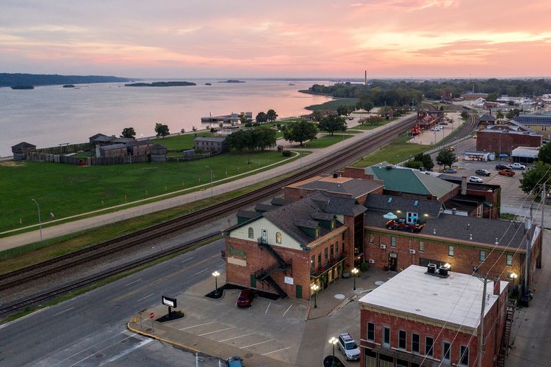 Kingsley Inn, Fort Madison, Lee County
