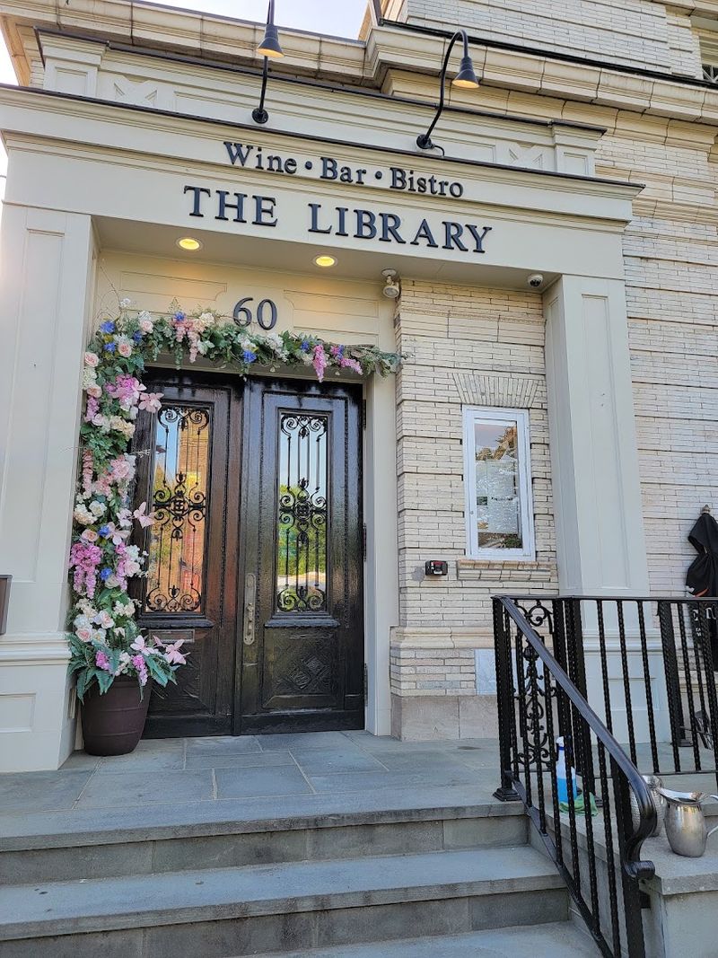 The Library Wine Bar & Bistro &ndash; Wallingford