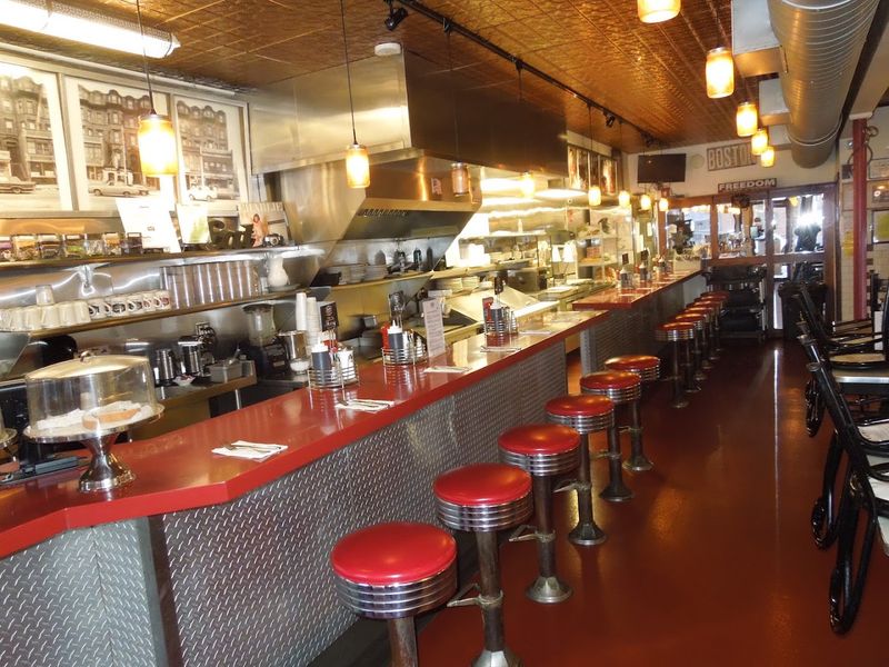 Charlie&rsquo;s Sandwich Shoppe