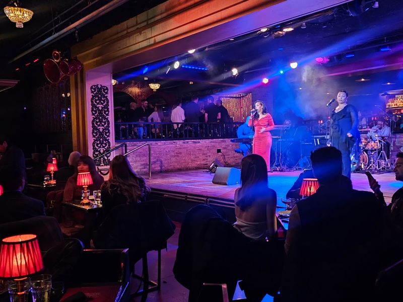Live Music Turns Dinner Into a Full-Blown Night Out
