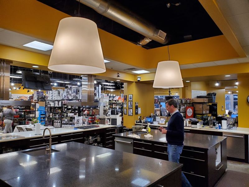 Cook's Warehouse - Midtown