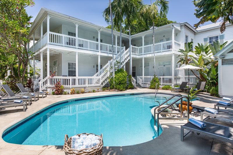 The Paradise Inn — Key West