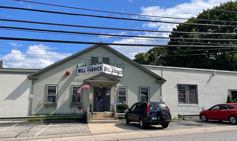 Colchester Mill Fabrics & Quilting &mdash; Colchester