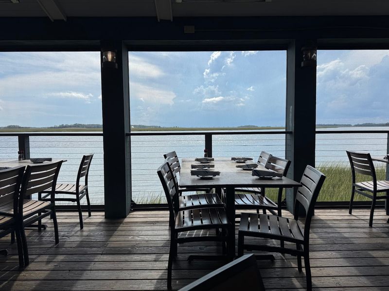 Fishcamp on 11th Street - Charleston