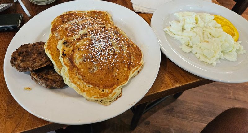 Famous Toastery — Huntersville