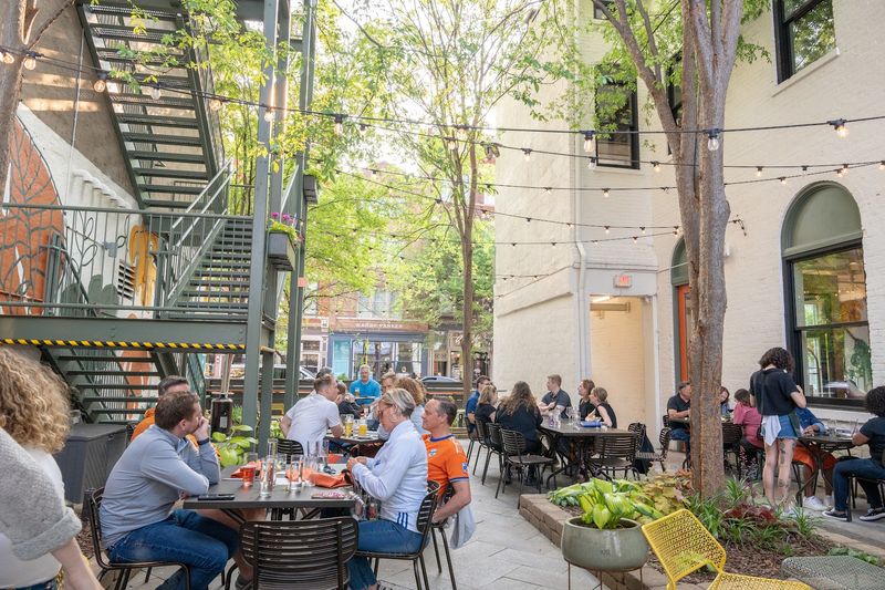 A Garden Oasis Hidden in the Middle of Cincinnati