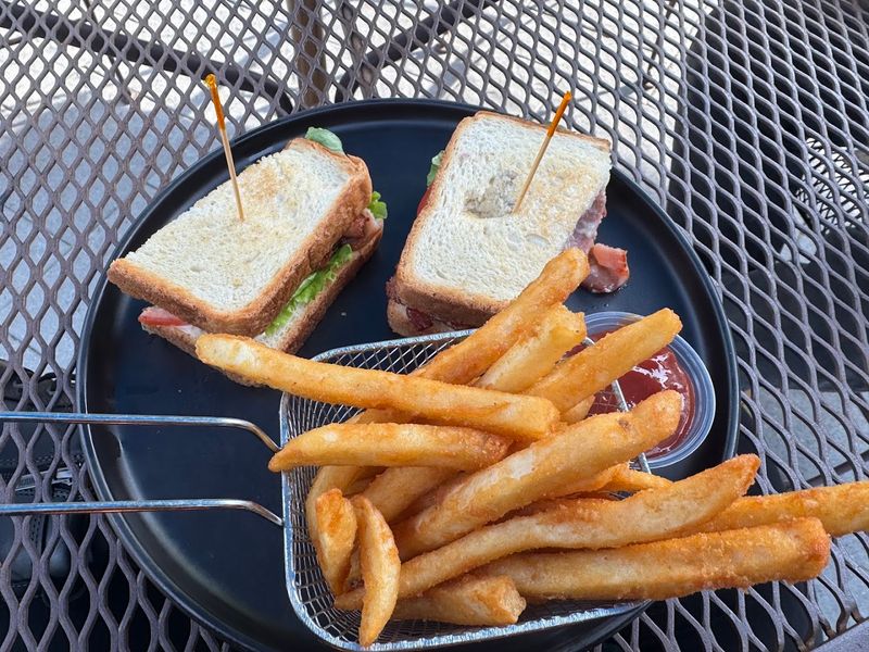 Cactus Bistro, Bar, and Grill - East Haddam, Middlesex County