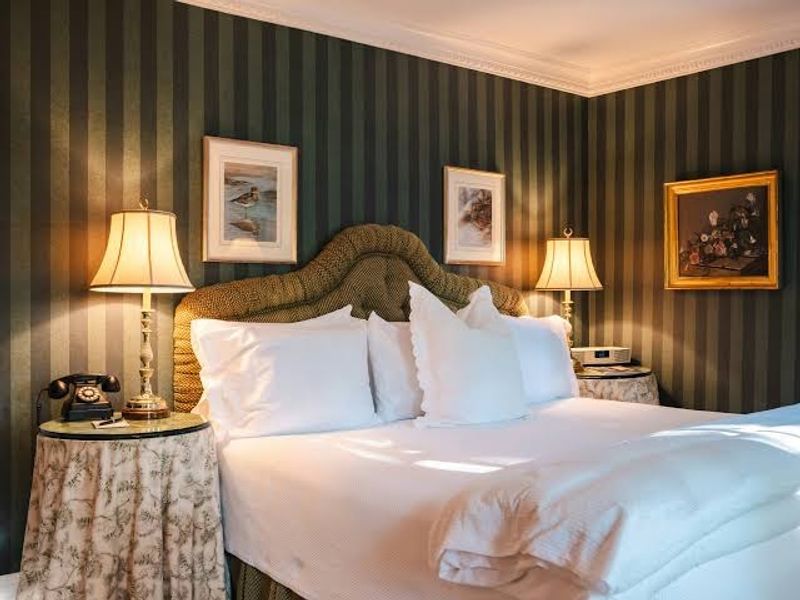 The Charlotte Inn