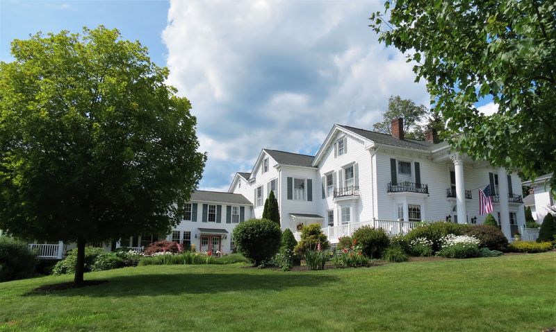 The Rosemont Inn Bed & Breakfast — Montrose, PA