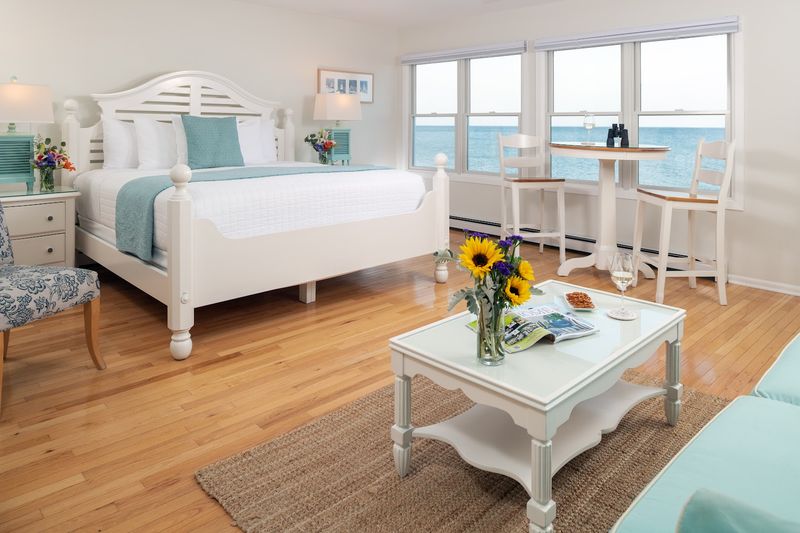 Huron House Bed & Breakfast &ndash; Oscoda Township