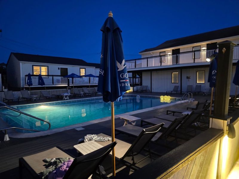 Fire Island Hotel