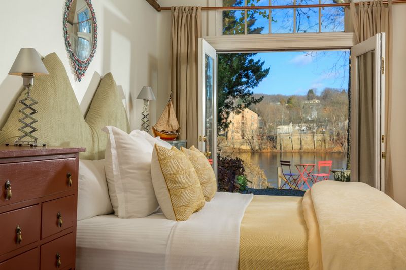 Bridgeton House on the Delaware — Upper Black Eddy, PA