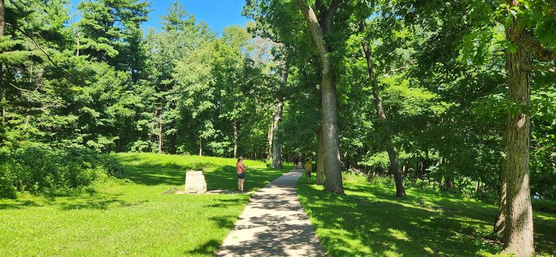 Bike Path Connecting Park to Prairie du Chien