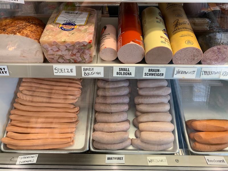Bratwurst That Tastes Like Old-World Comfort