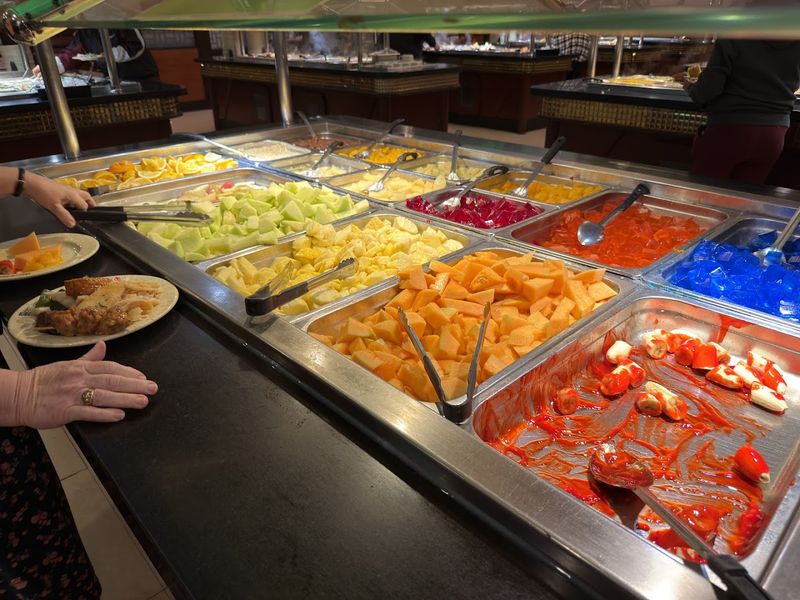 Hibachi Grill & Supreme Buffet (West Des Moines)