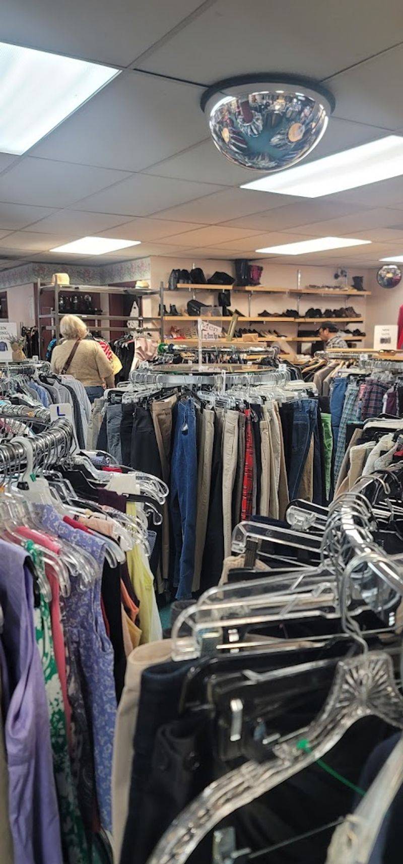St. Vincent de Paul Mission Thrift Store &mdash; Waterbury